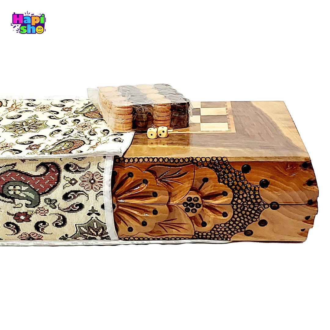  اقلام همراه تخته نرد مسافرتی چوب گردو سنندج با معرق ستاره و منبت کاری 40 سانتی کد 362–تخته نرد 