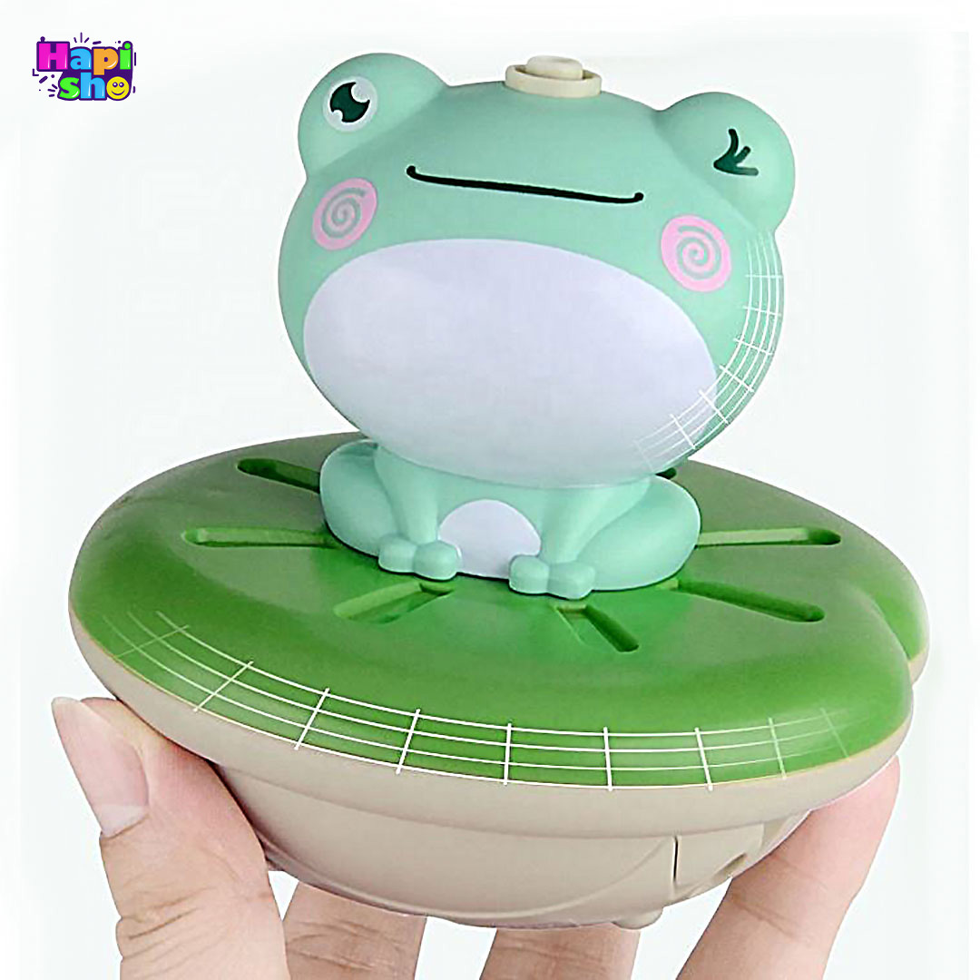  نمای کامل از روبرو اسباب بازی حمام کودک با 4 حالت آبپاشی مدل قورباغه BATH FROG WATER JET–اسباب بازی 