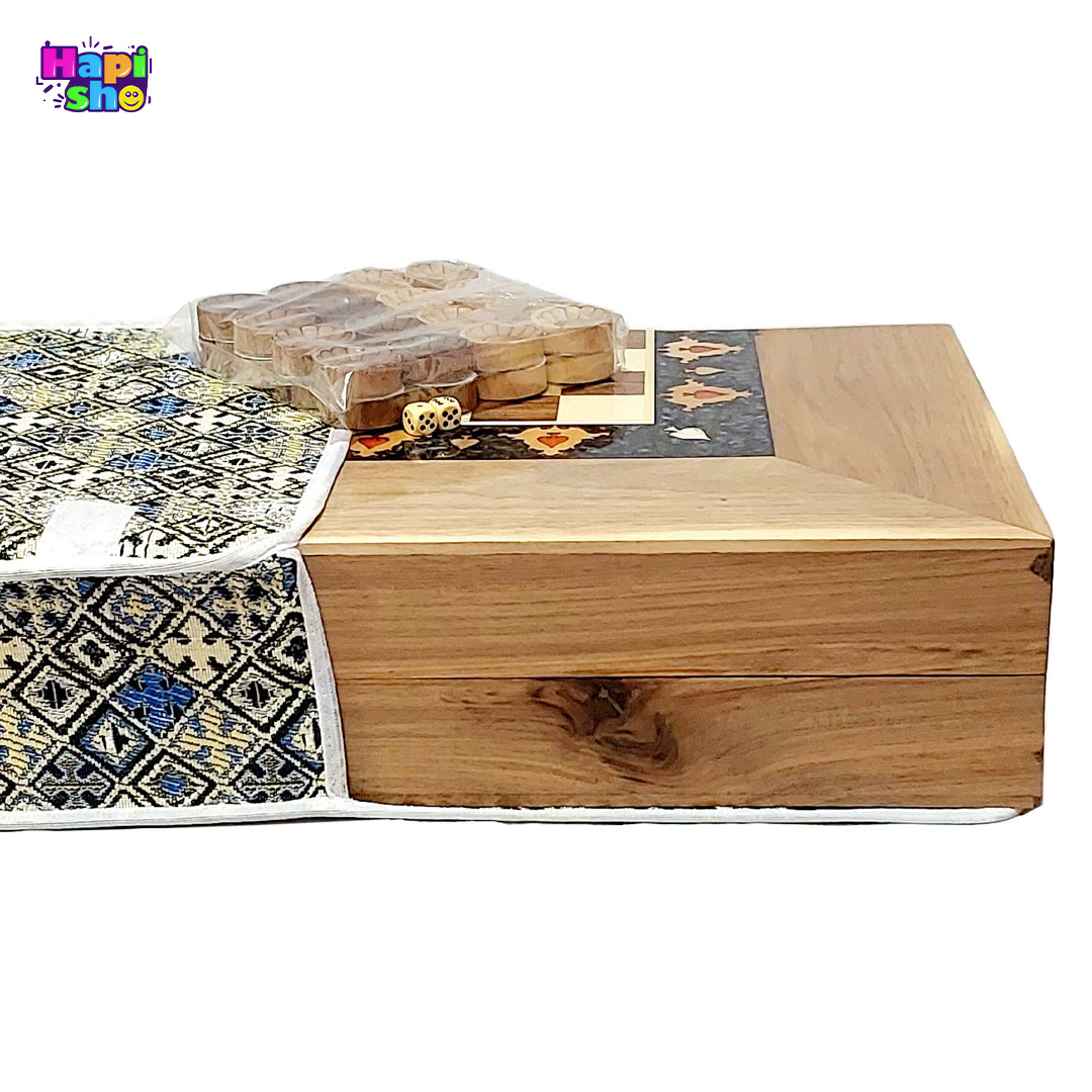  اقلام همراه تخته نرد اصل چوب گردو سنندج با معرق ستاره و رزین کاری شده 50 سانتی کد 363–تخته نرد 