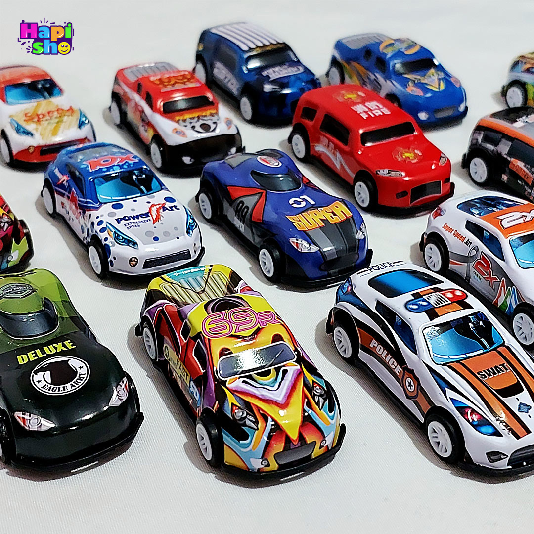  نمایی نزدیک از ماشین عقب کش فلزی خارجی ۲۰ عددی با تنوع مدل و رنگ‌بندی 