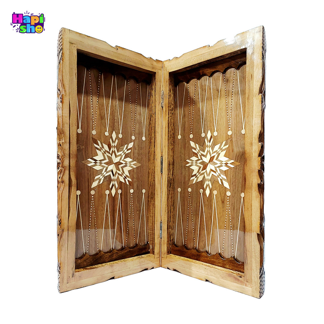 نمای ایستاده تخته نرد منبت کاری چوب گردو سنندج با معرق ستاره و شطرنج ۵۰ سانت کد ۴۶۴